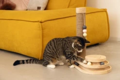 Krabpaal Inez - Bruin - 38x24,5x47,5cm - Designed By Lotte -Huisdier Uitgebreid Winkel krabpaal inez bruin 38x24 5x47 5cm designed by lotte 5