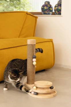 Krabpaal Inez - Bruin - 38x24,5x47,5cm - Designed By Lotte -Huisdier Uitgebreid Winkel krabpaal inez bruin 38x24 5x47 5cm designed by lotte 6